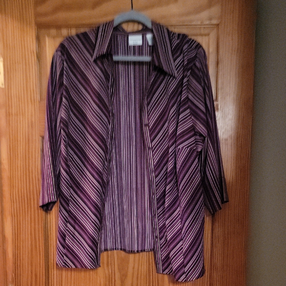 Womens 3/4 Sleeve Dress Shirt